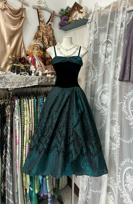 Vintage Dark Green Satin A Line Homecoming Dress Elegant Straps Birthday Outfits Y9013