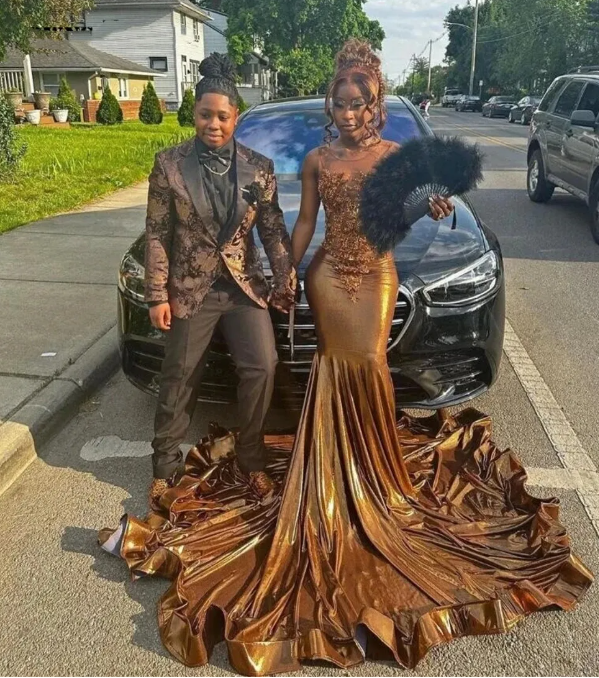 Stunning Mermaid Prom Dress with Train For Black Girls  Y4202