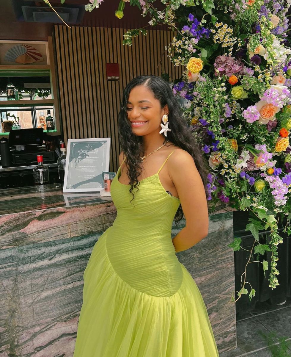 Vintage top green dresses