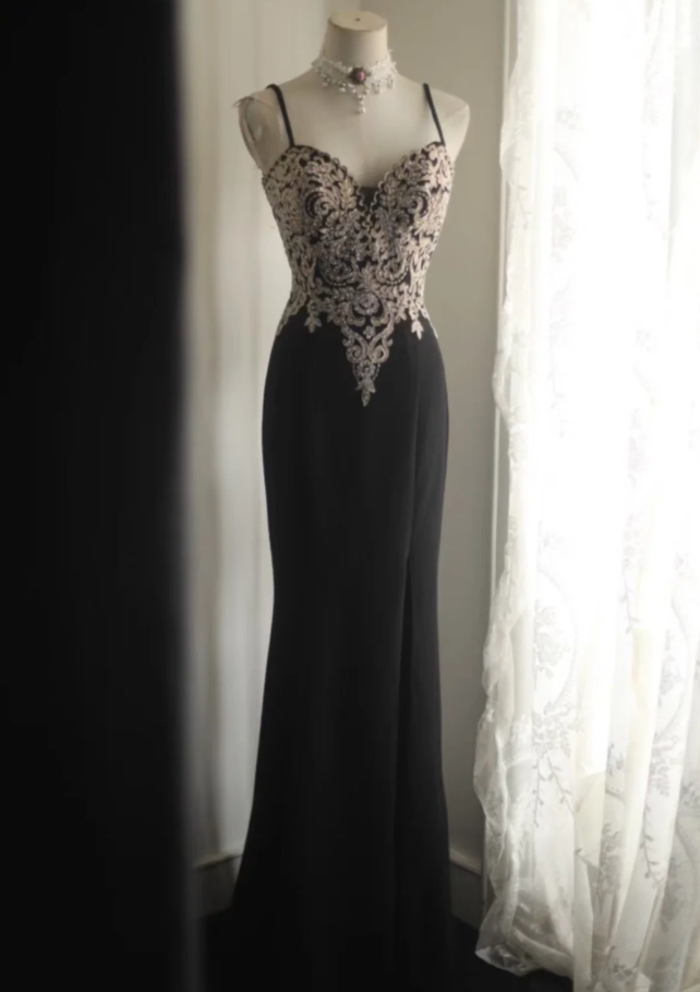 Fashion Spaghetti Straps Black Appliques Beaded Mermaid Long Wedding Guest Dress Party Dress SP1257