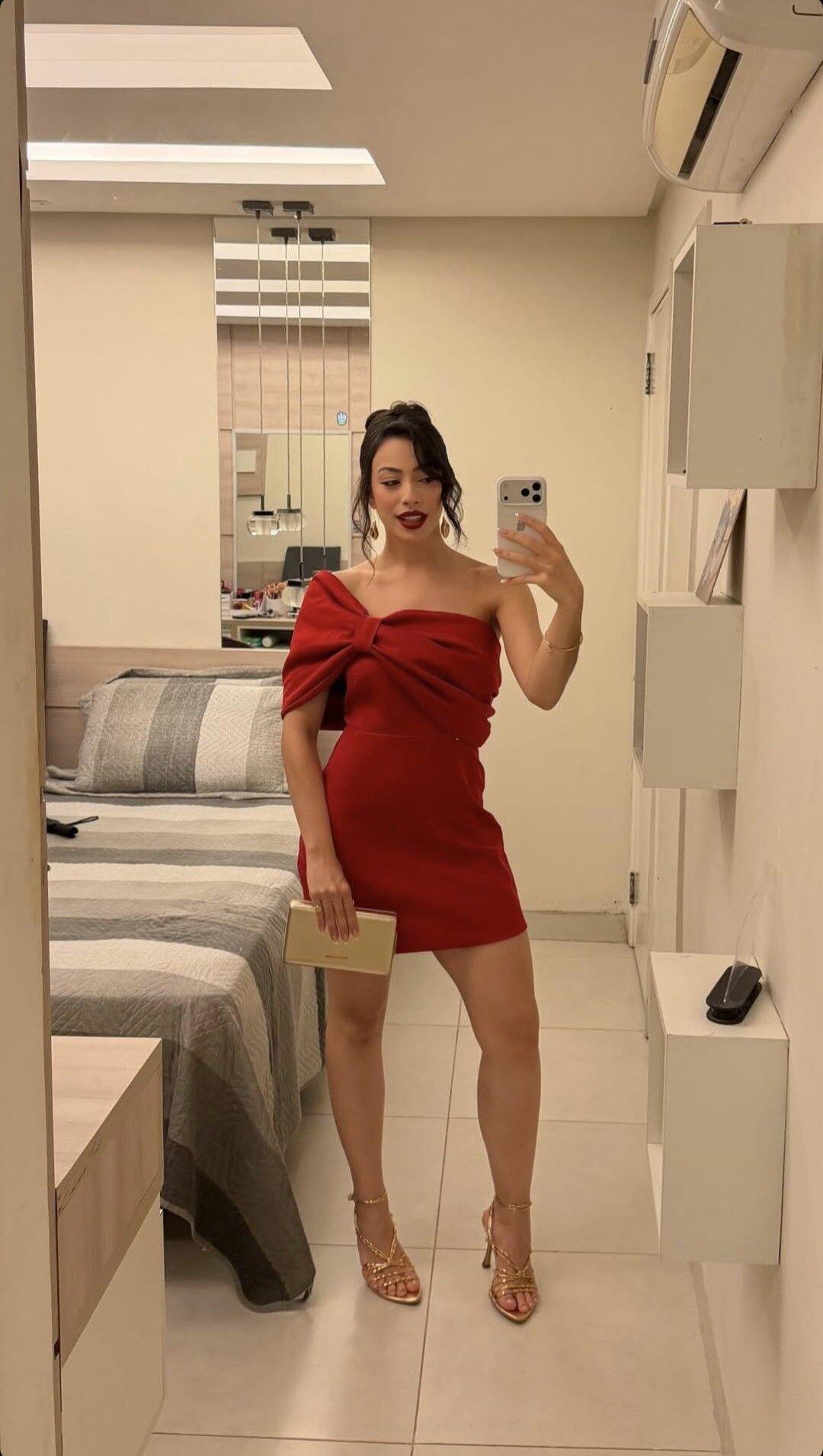 Sexy Off The Shoulder Bow Satin Mini Cocktail Dress Red Sheath Short 6th Grade Homecoming Dress SP2344