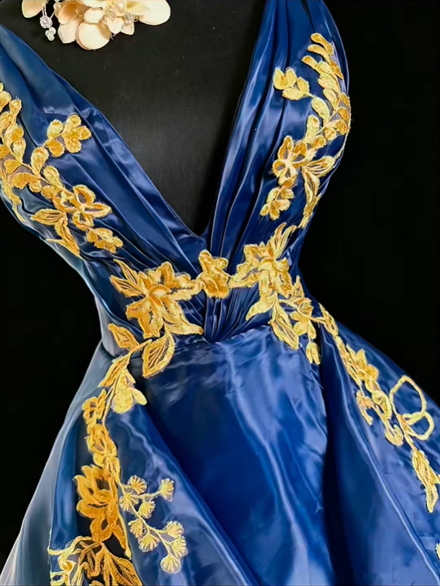 Vintage Sleeveless V Neck Ball Gown Navy Blue Tulle Appliques Evening Gown Prom Dress SP2376