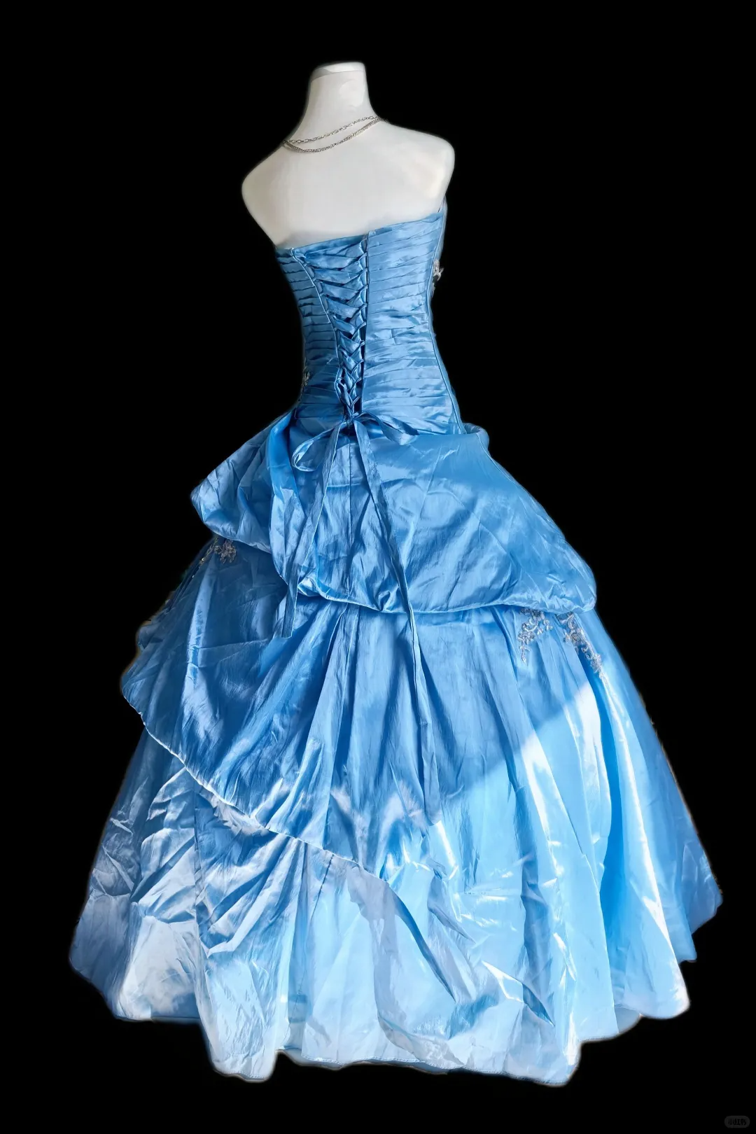 Elegant Blue Ball Gown Sweetheart Neck Satin Pleated Appliques Long Party Dress  Prom Gowns SP2323