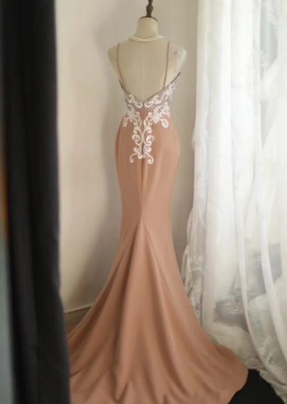 Elegant Spaghetti Straps Satin Lace Appliques Mermaid Wedding Guest Dress Long Evening Dress SP849