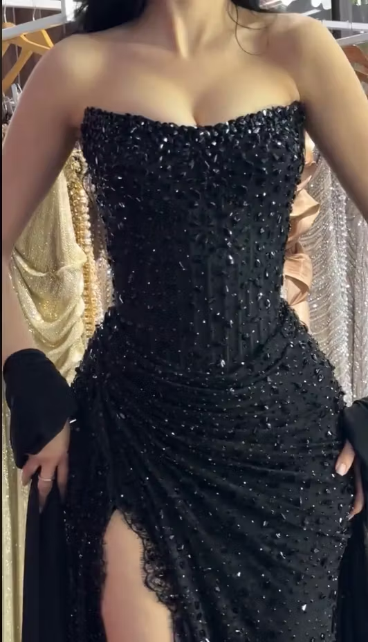 Elegant Black Strapless Tulle Beaded High Slit Mermaid Party Dress Long Prom Dress SP3277