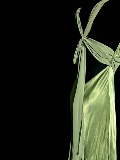 Gorgeous Temperament Green Prom Dress Satin V-Neck Backless Pleated Evening Dress Y8767