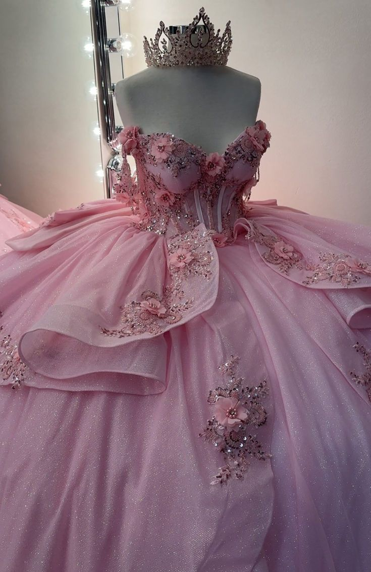 Elegant Pink Tulle Lace Sequin Beaded Appliques Ruffle Princess Quinceanera Dresses Sweet 16 Dress SP572
