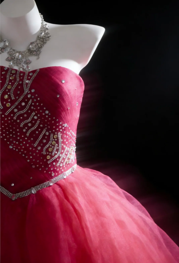 Pretty Rose Red ball Gown Strapless Tulle Beaded Long Birthday Prom Dress Evening Gown SP1846