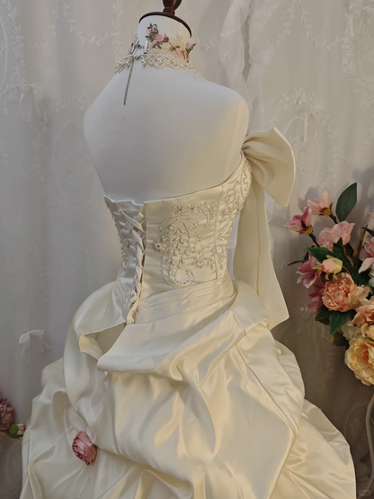 Elegant Strapless Bow Ball Gown White Satin Pleated Beaded Long Party Dress Birthday Dress With Rose Flowers SP2160