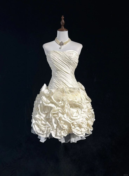 Pretty Strapless White Satin Pleated A Line Homecoming Dress 18th Birthday Outfits Y9514