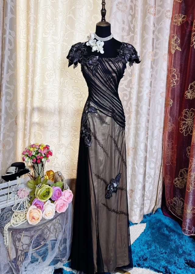 Vintage Tulle Beaded Appliques Long Evening Dress 19th Birthday Outfits SP1888