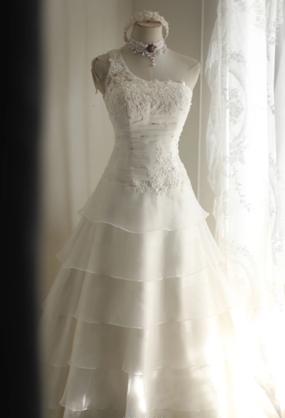 White One Shoulder Organza Beaded Sequin Layered Mermaid Wedding Dress Elegant Long Bridal Dress SP1242