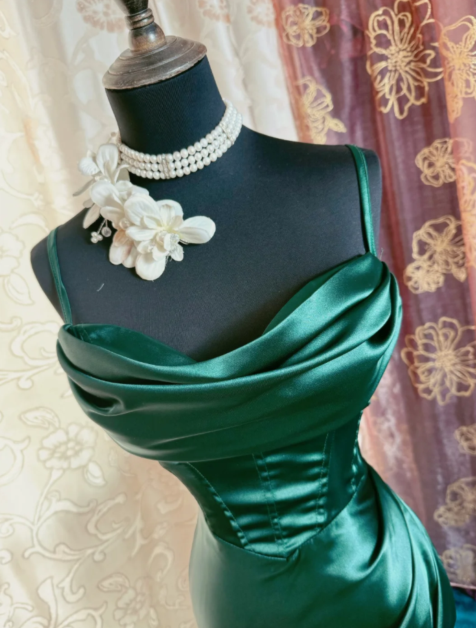 Unique Spaghetti Straps Emerald Green Satin Mermaid Slit Evening Dress Long Wedding Guest Dress SP1616