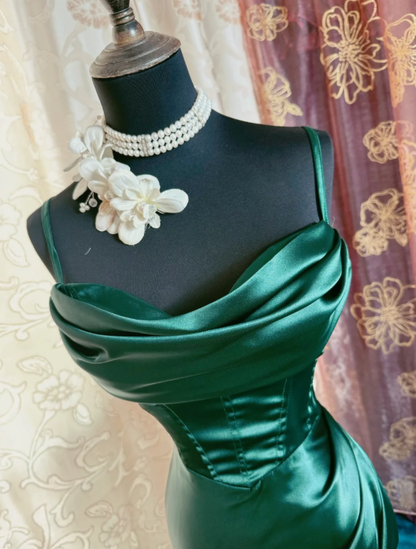 Unique Spaghetti Straps Emerald Green Satin Mermaid Slit Evening Dress Long Wedding Guest Dress SP1616