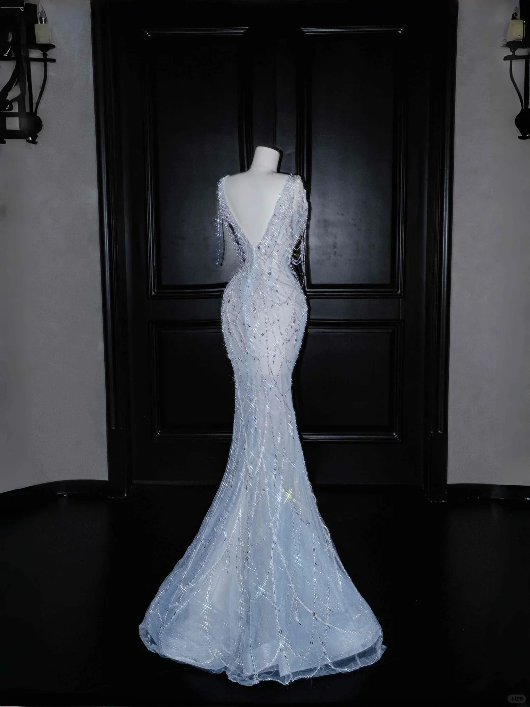 Dream Blue Tulle Beaded Chain V Neck Long Mermaid Prom Dress Evening Dress Y8665