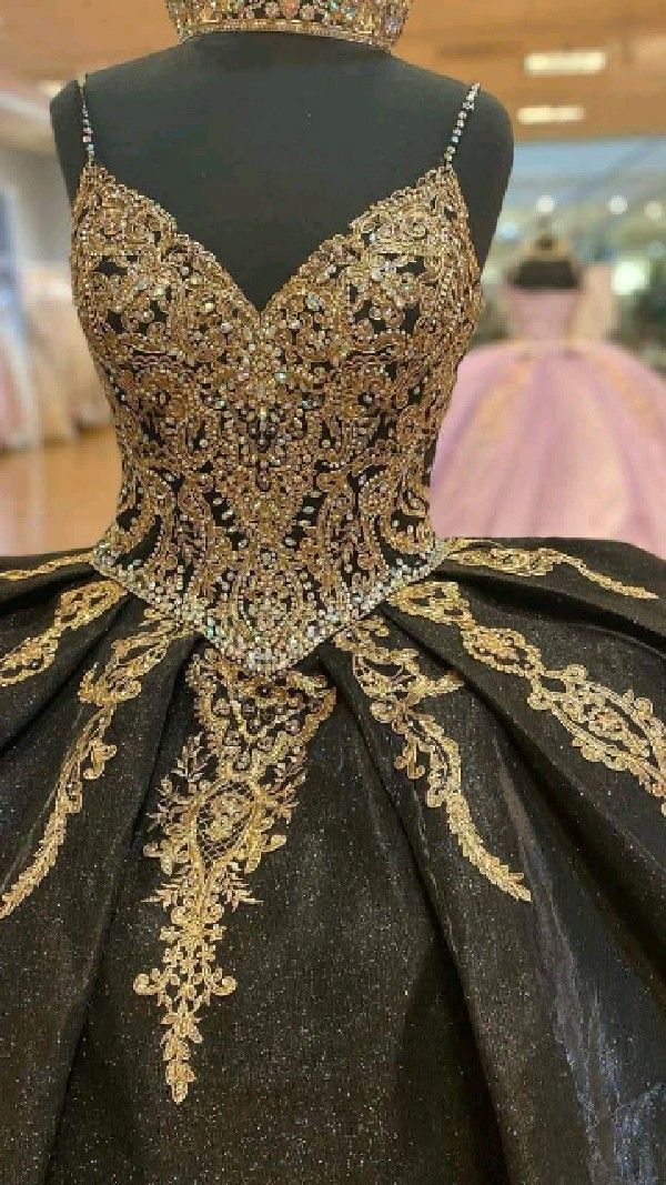 Beading Quinceanera Dresses Sequin Applique Princess Ball Gown With Cape Y1516