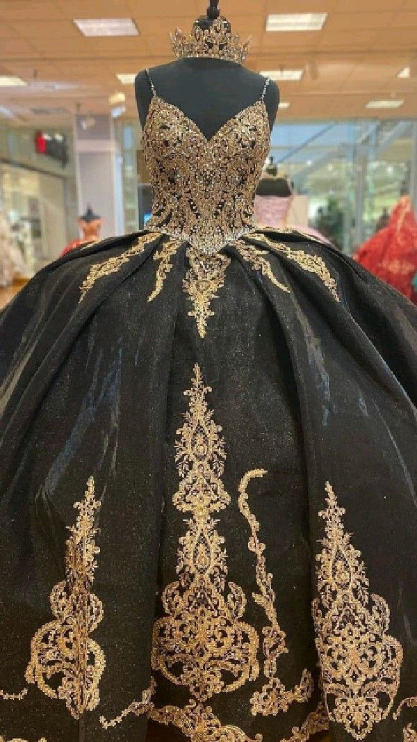 Beading Quinceanera Dresses Sequin Applique Princess Ball Gown With Cape Y1516