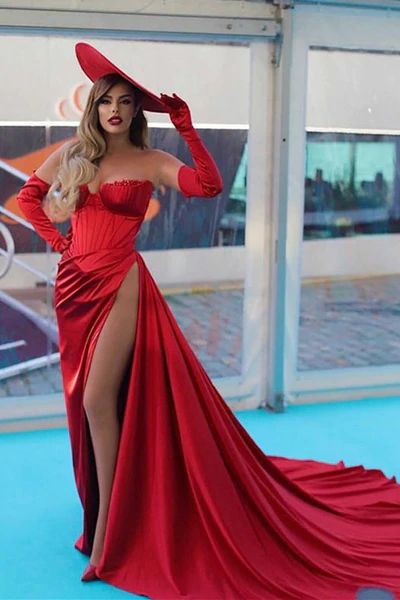 Gorgeous Red Sweetheart Mermaid Slit Prom Dress With Gloves Y61