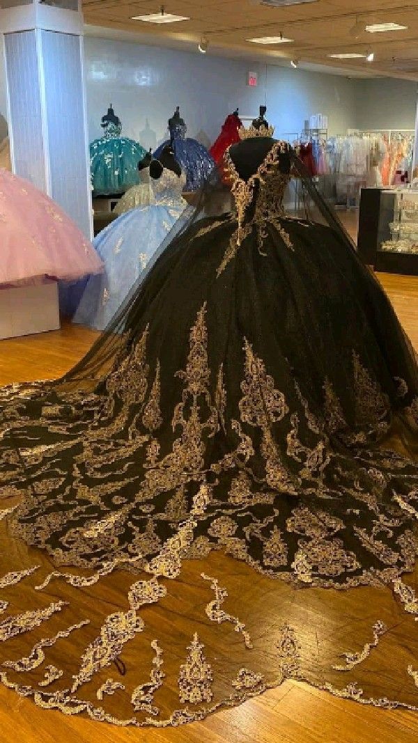 Beading Quinceanera Dresses Sequin Applique Princess Ball Gown With Cape Y1516