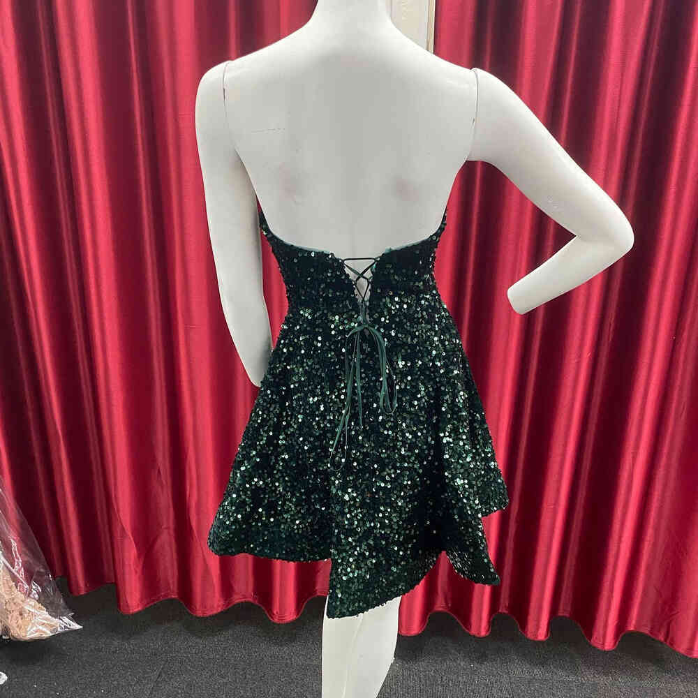 Sweetheart Dark Green Sequins A-Line Homecoming Dress Y1409