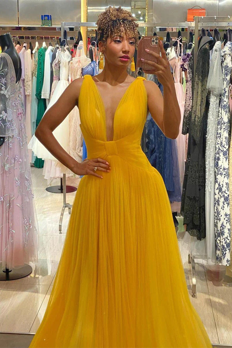 Plunging Neck Yellow Tulle Prom Dress Y861