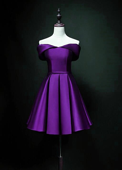 Purple Sweetheart Satin Off Shoulder Homecoming Dresses Y855
