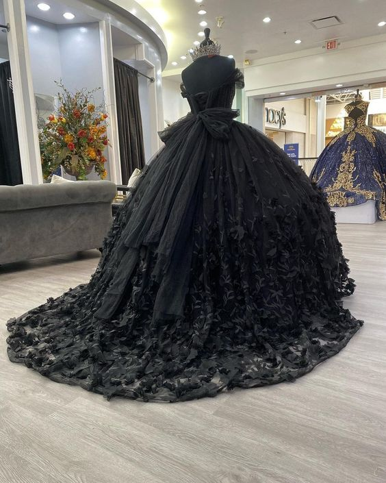 25 Best Black Wedding Dresses for 2023-2024 - I'm Saying YES!