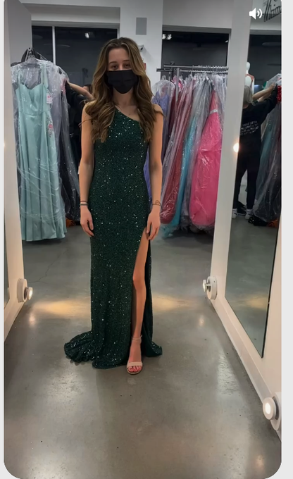 Glitter One Shoulder Green Sheath/Column Evening Dress Charming Formal Gown With Side Slit  Y509