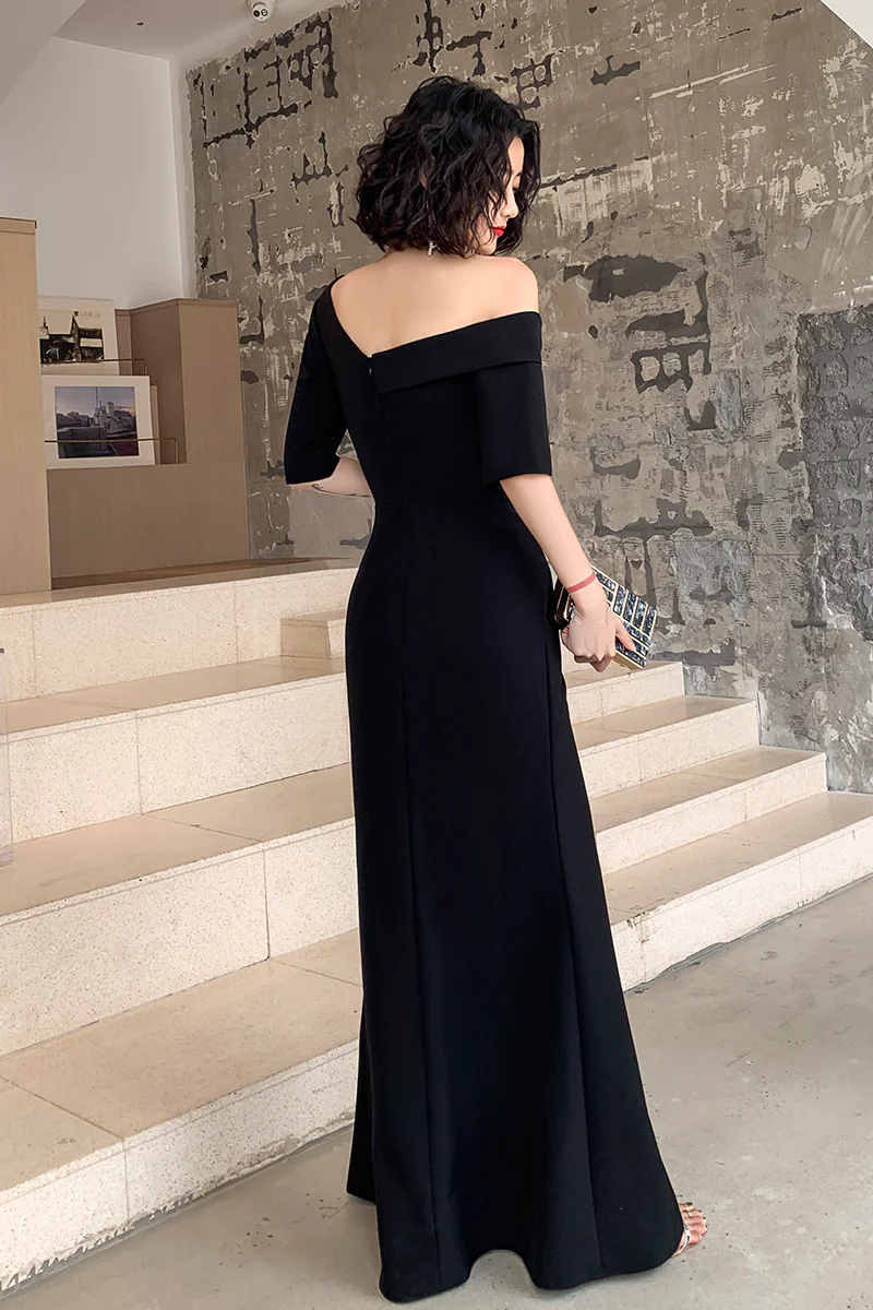 Black one store shoulder formal dress