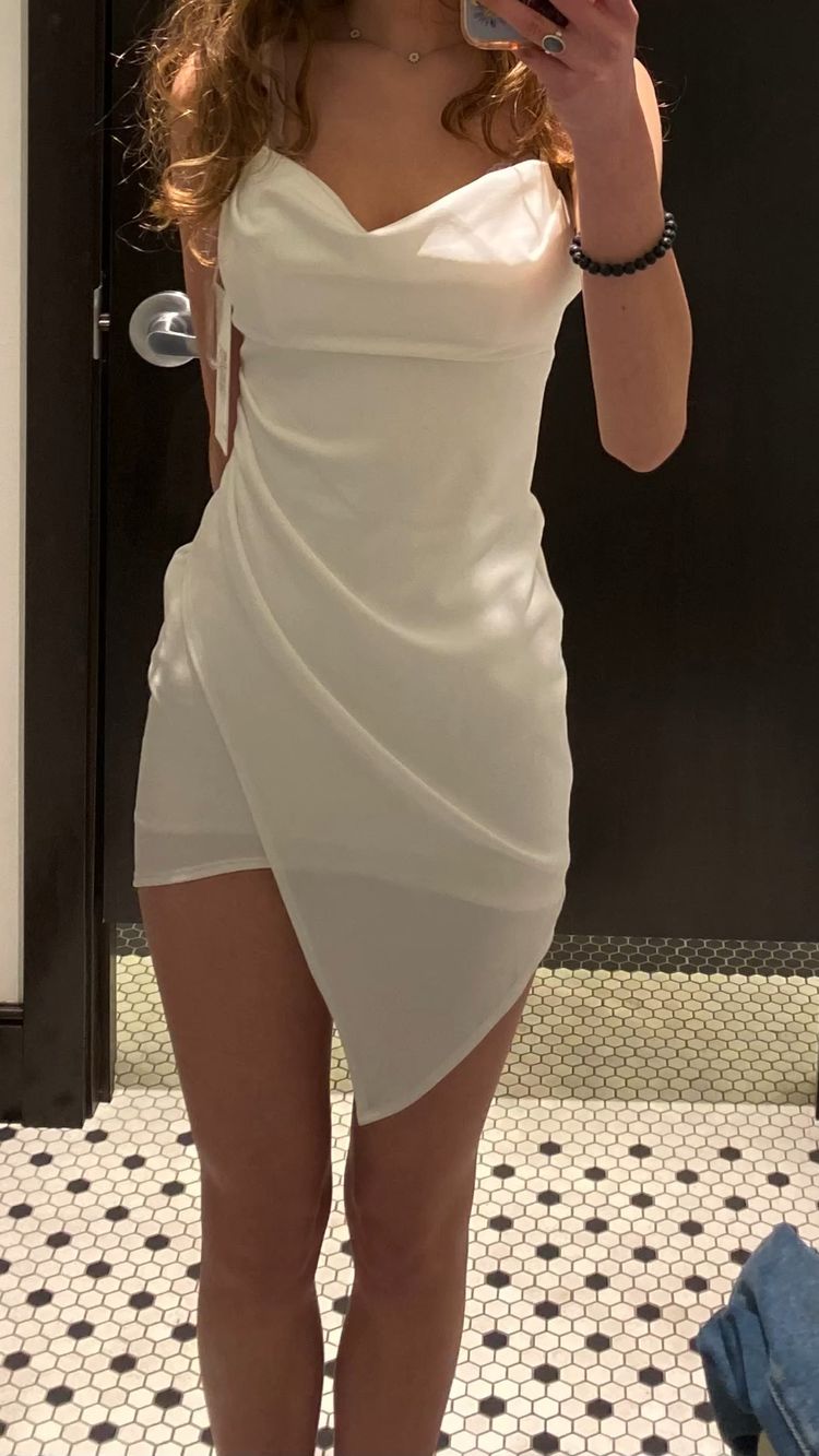Lovely White Chiffon Homecoming Dress Short  Y478