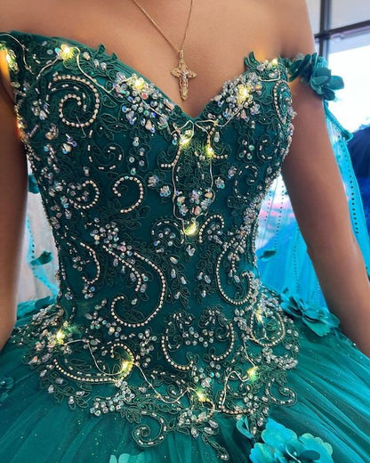 sweet 16 dresses emerald green Emerald green quinceanera dress/ sweet 16/ Vestidos 15 aos/ Gold lace gown/
